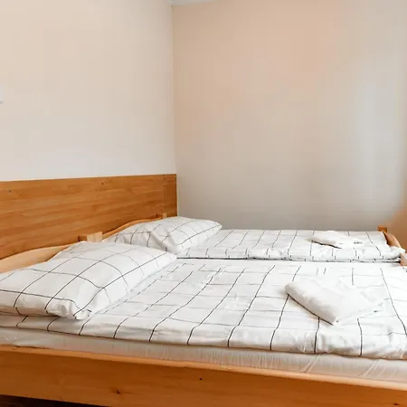 Kwatera prywatna Chałubińskiego 22c *