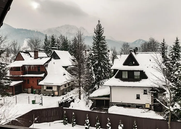 Banas בית אירוח זקופאנה