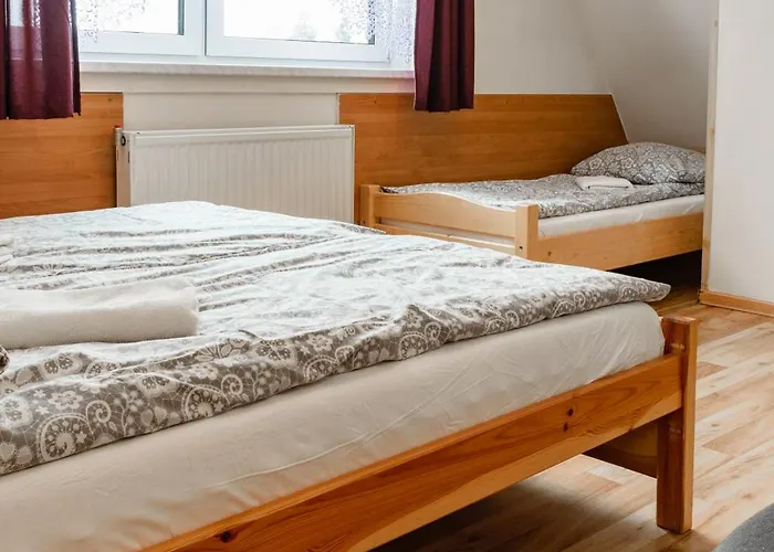 בית אירוח Banas *