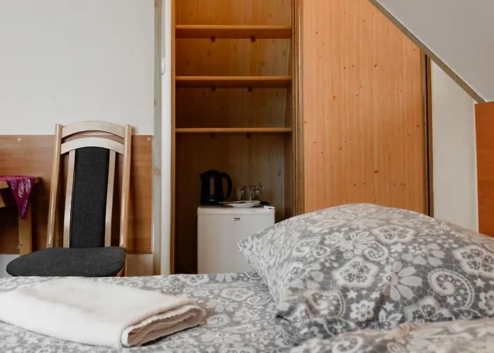 בית אירוח Banas *