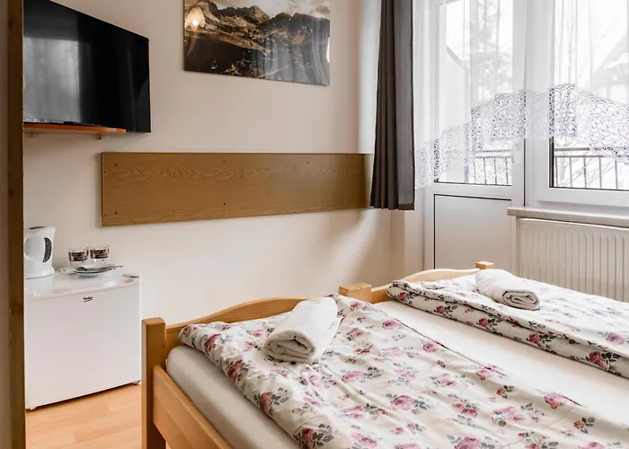 בית אירוח Banas *